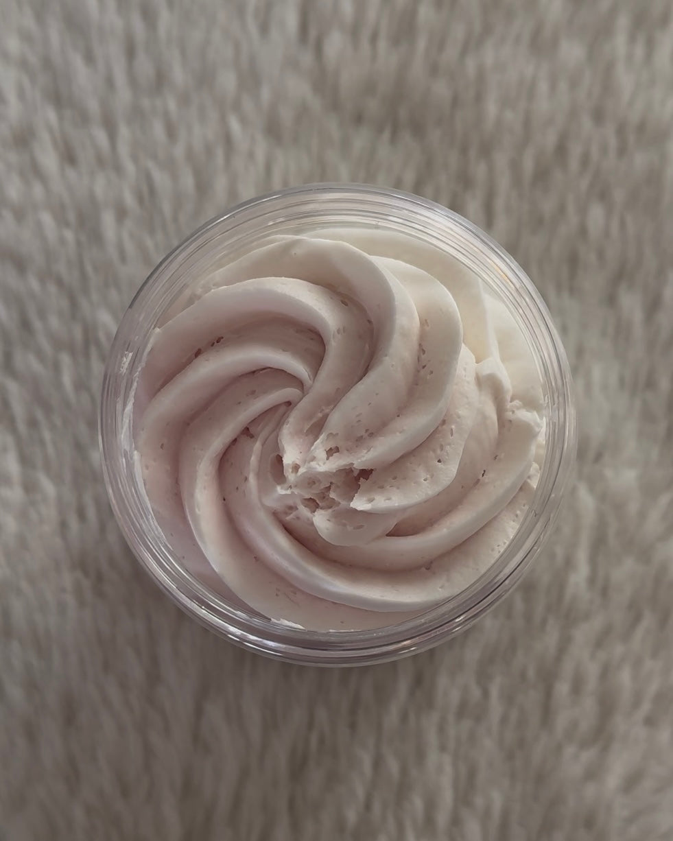 STRAWBERRY DREAM Whipped Body Fluff